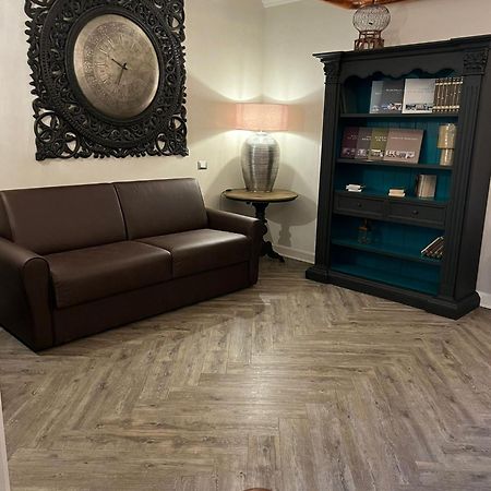 La Vite 2.0 Apartments デセンツァーノ・デル・ガルダ エクステリア 写真
