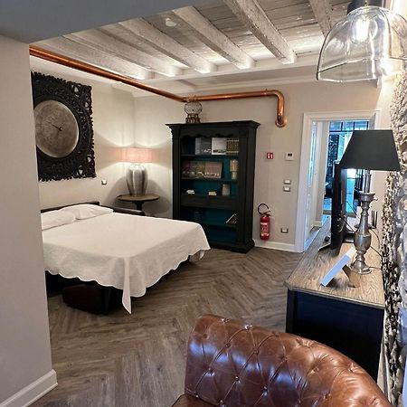 La Vite 2.0 Apartments デセンツァーノ・デル・ガルダ エクステリア 写真