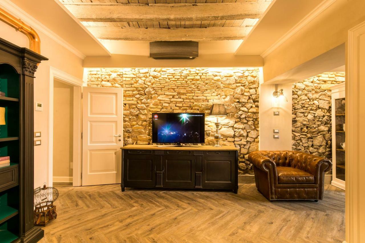 La Vite 2.0 Apartments デセンツァーノ・デル・ガルダ エクステリア 写真