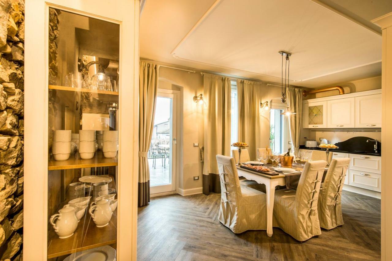 La Vite 2.0 Apartments デセンツァーノ・デル・ガルダ エクステリア 写真